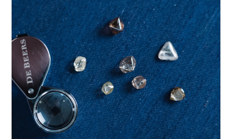 de beers diamond industry news